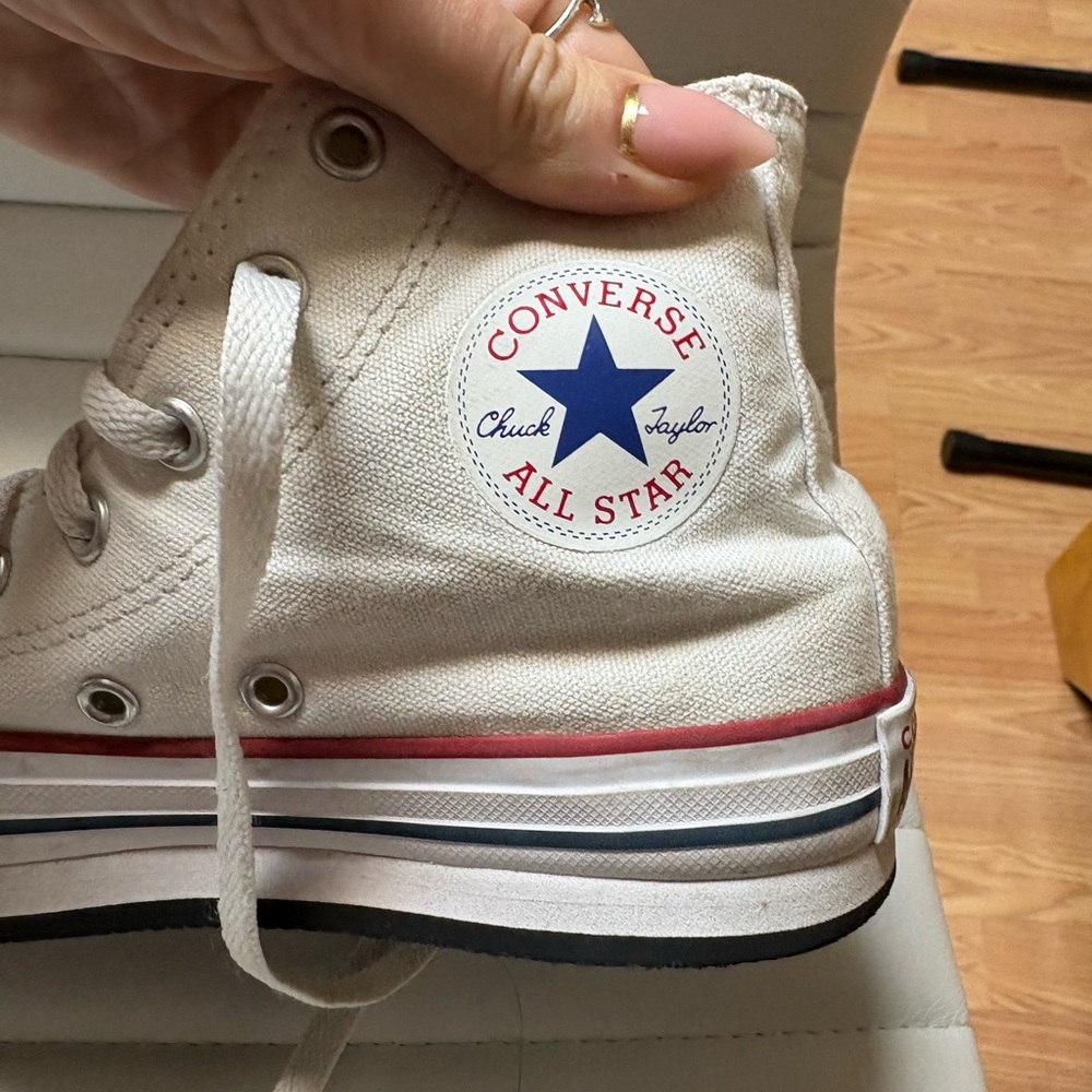 Converse Kids High-Top Sneakers in White and Red - Picture 5 of 16